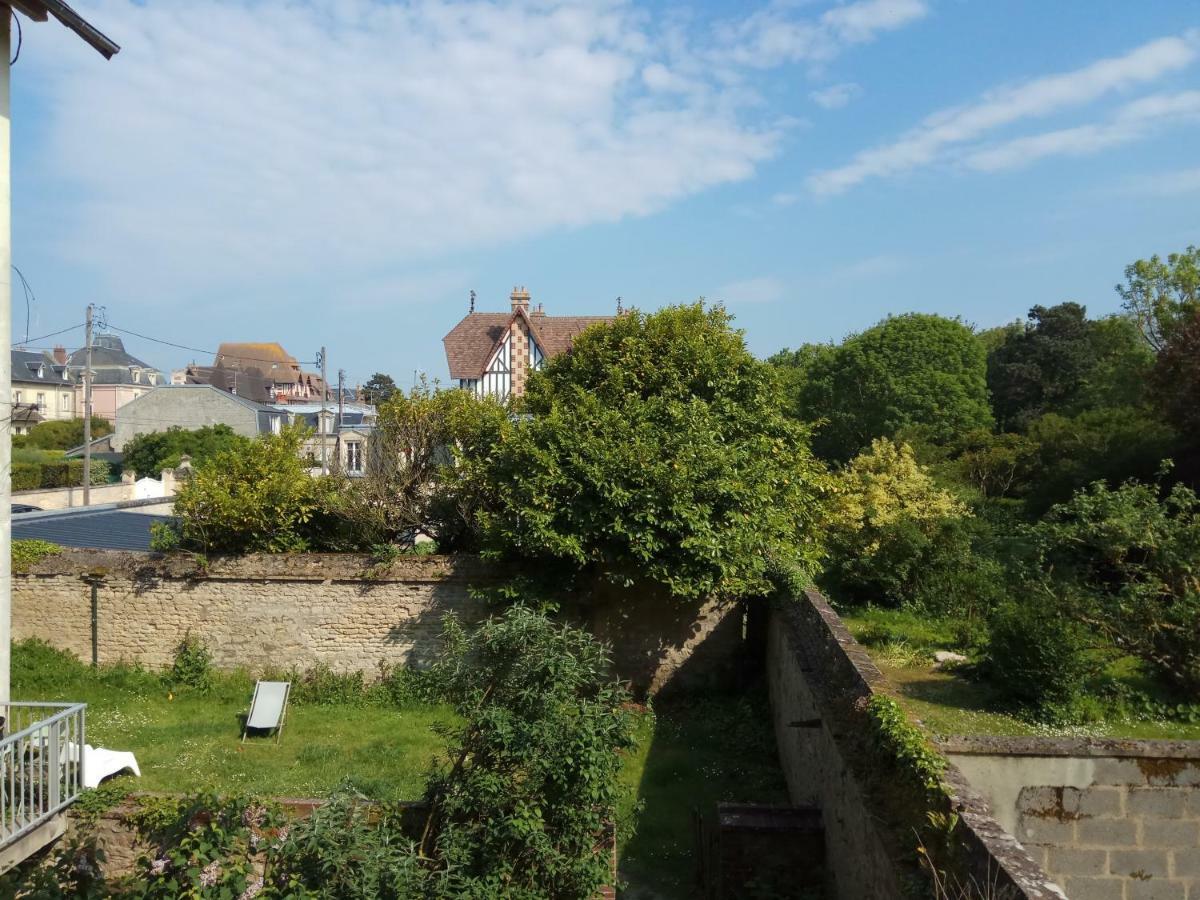 La Sapiniere Villa Hermanville-sur-Mer Exterior photo